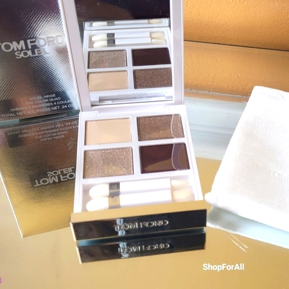 - Soleil Neige Eye quad in shade Lumiere D'Hiver - Picture 5 of 14